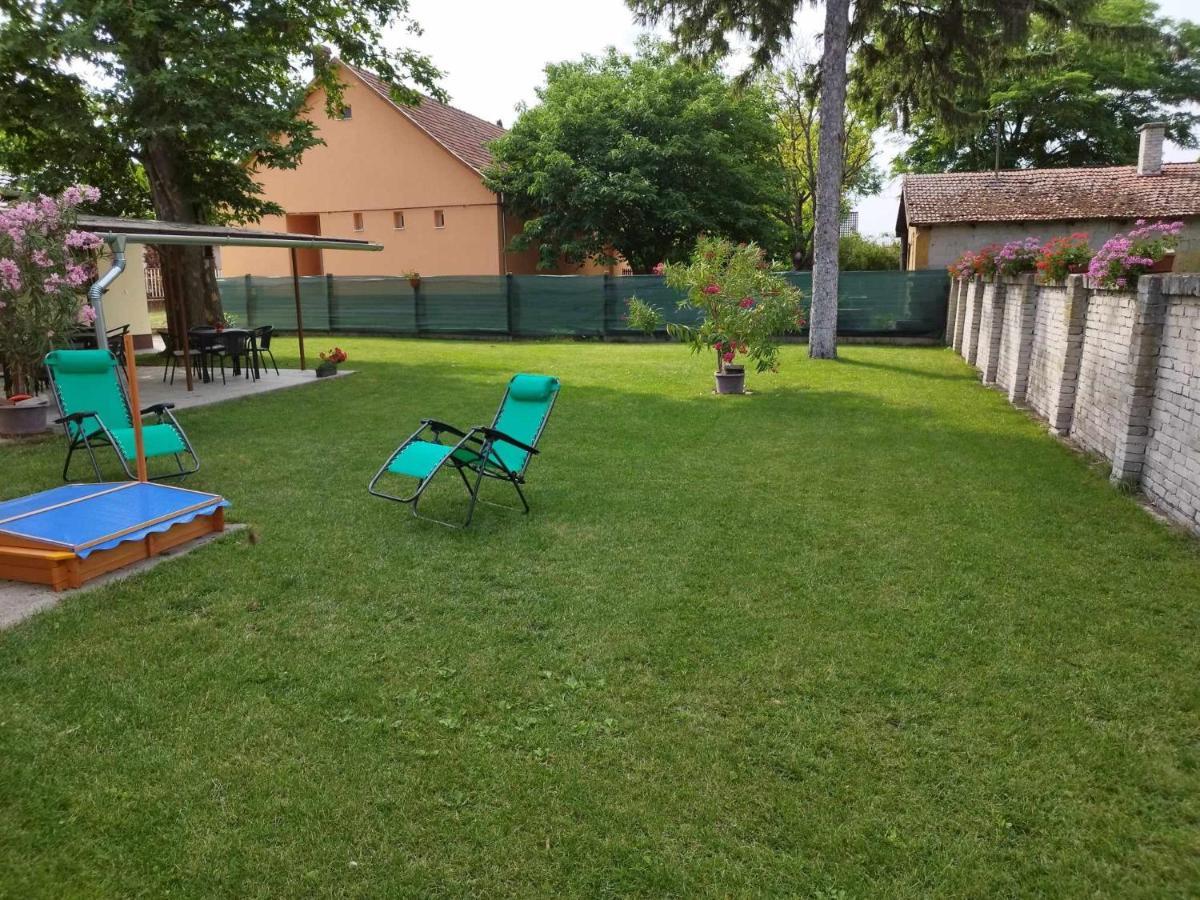 Tartos Szegfu Vendeghaz, Maganszallas Tazlar Dış mekan fotoğraf