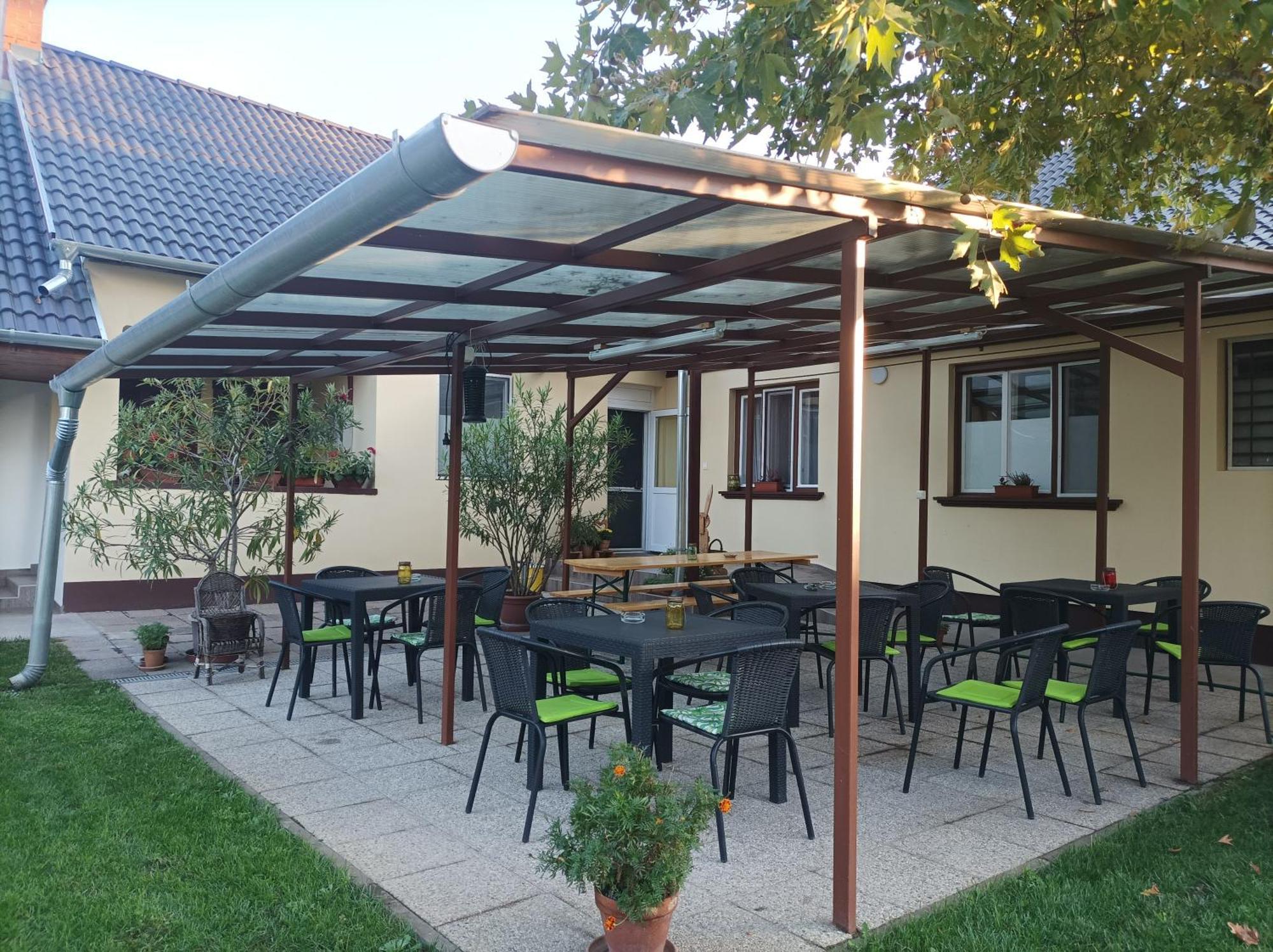 Tartos Szegfu Vendeghaz, Maganszallas Tazlar Dış mekan fotoğraf