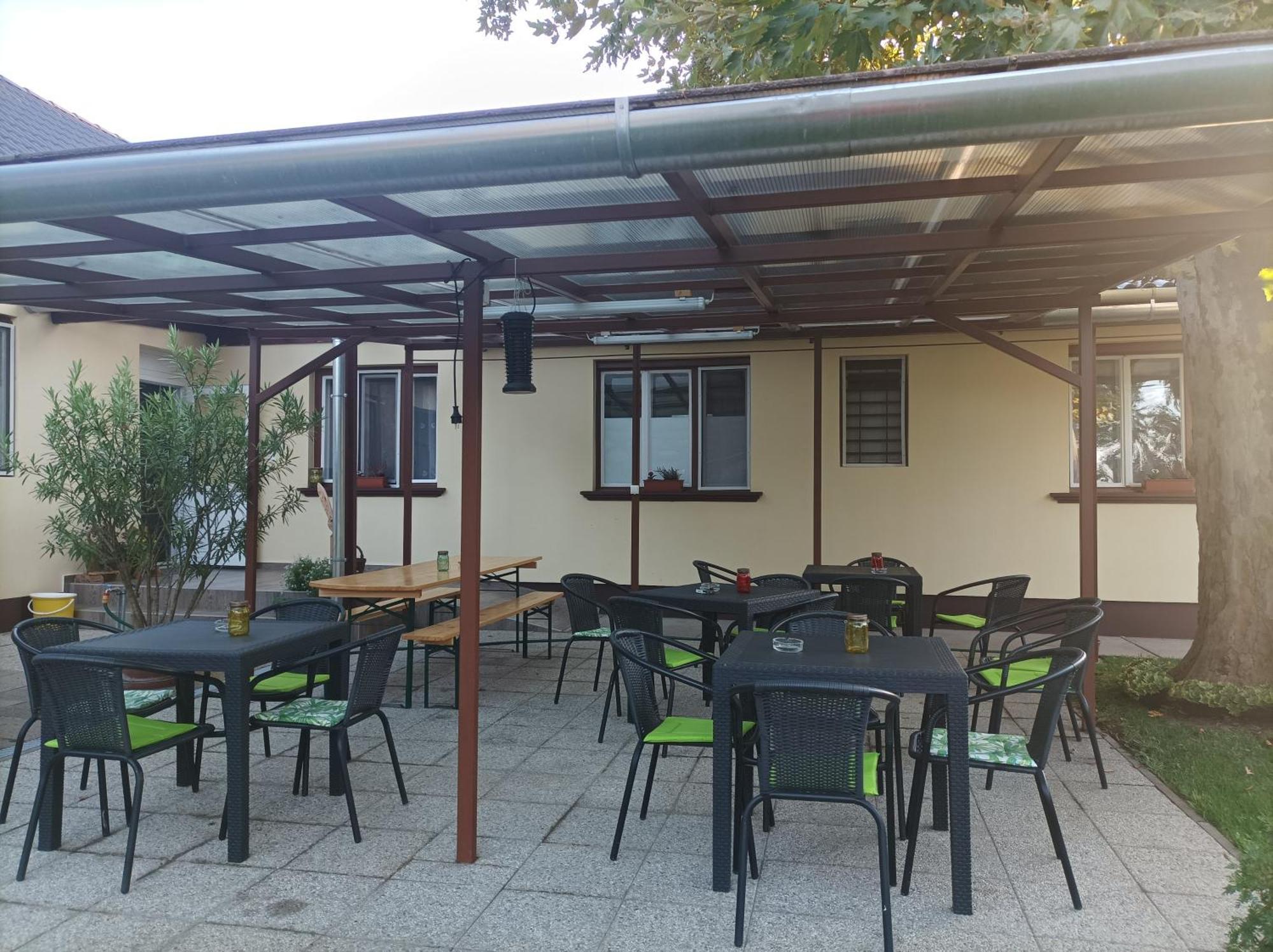 Tartos Szegfu Vendeghaz, Maganszallas Tazlar Dış mekan fotoğraf